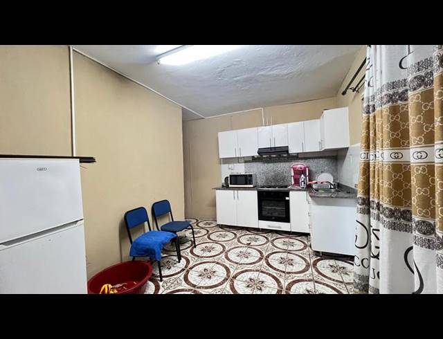1 BEDROOM PROPERTY TO RENT IN BONELA